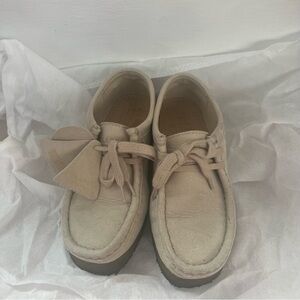 Vegan Clarks Wallabees